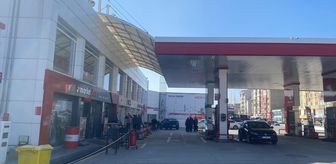 Bilecik'te çıkan bıçaklı ve silahlı kavgada 1'i polis 3 kişi yaralandı
