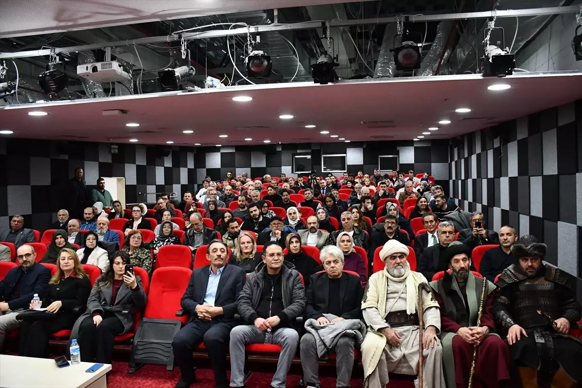 Bilecik'te 'Erken Cumhuriyet Döneminde Bilecik' kitabı tanıtıldı