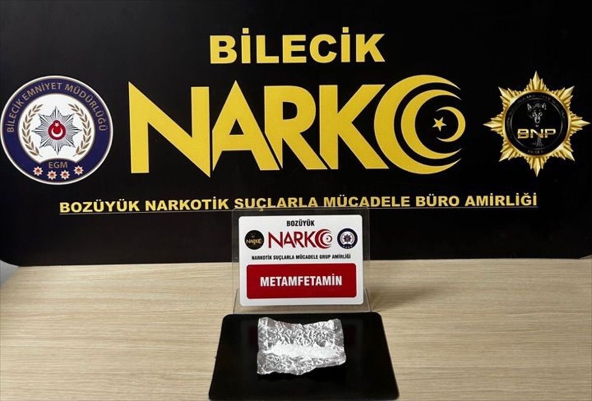 Bilecik'te üzerinde uyuşturucu madde bulunan zanlı gözaltına alındı