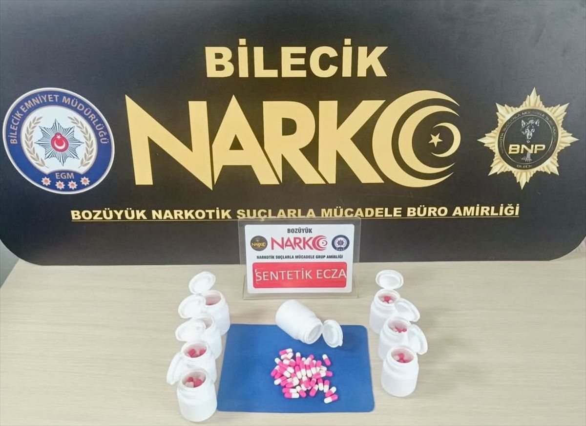 Bilecik'te üzerinde uyuşturucu madde bulunan zanlı yakalandı