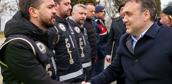 Bilecik Valisi Sözer, kara yollarında görevli personelle bayramlaştı