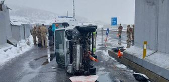 Bingöl'de takla atan otomobil ve hafif ticari araçtaki 6 kişi yaralandı