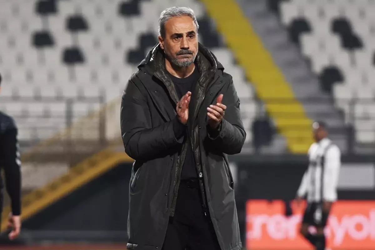 Bir anda istifa etti! Saatler önce yendiği rakibinin başına geçti