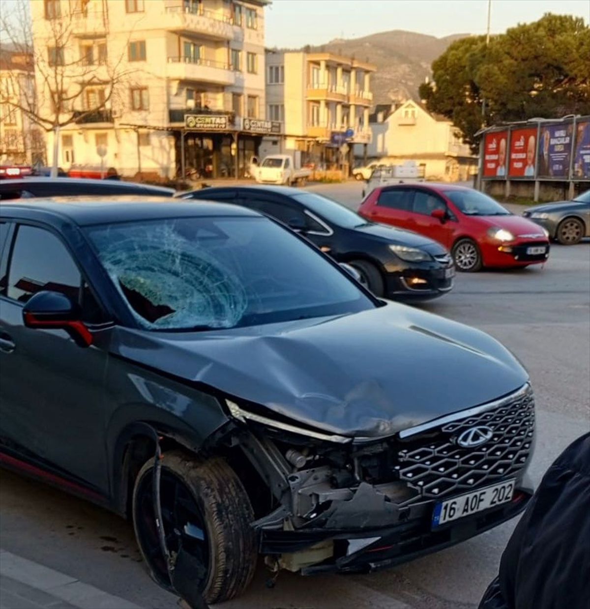 Bursa'da otomobilin çarptığı bisikletli öldü