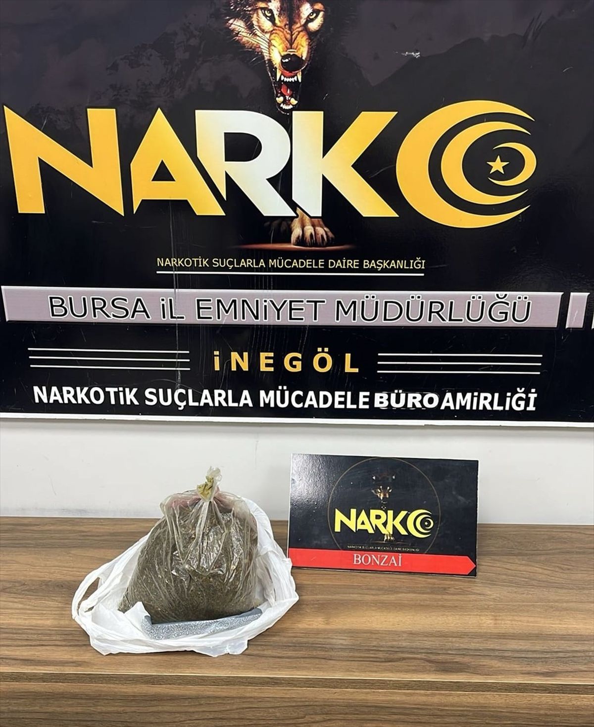 Bursa'da uyuşturucu madde sattığı tespit edilen 2 kişi yakalandı