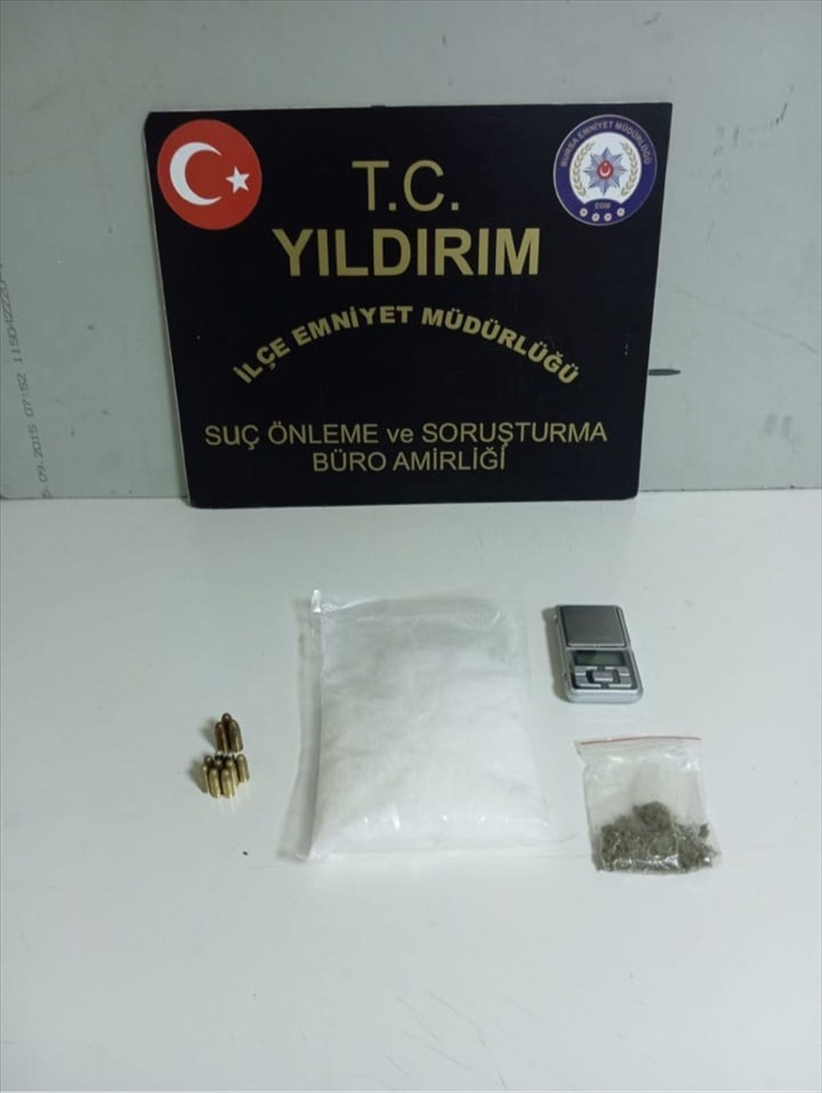 Bursa'da uyuşturucu operasyonunda yakalanan 2 şüpheli tutuklandı