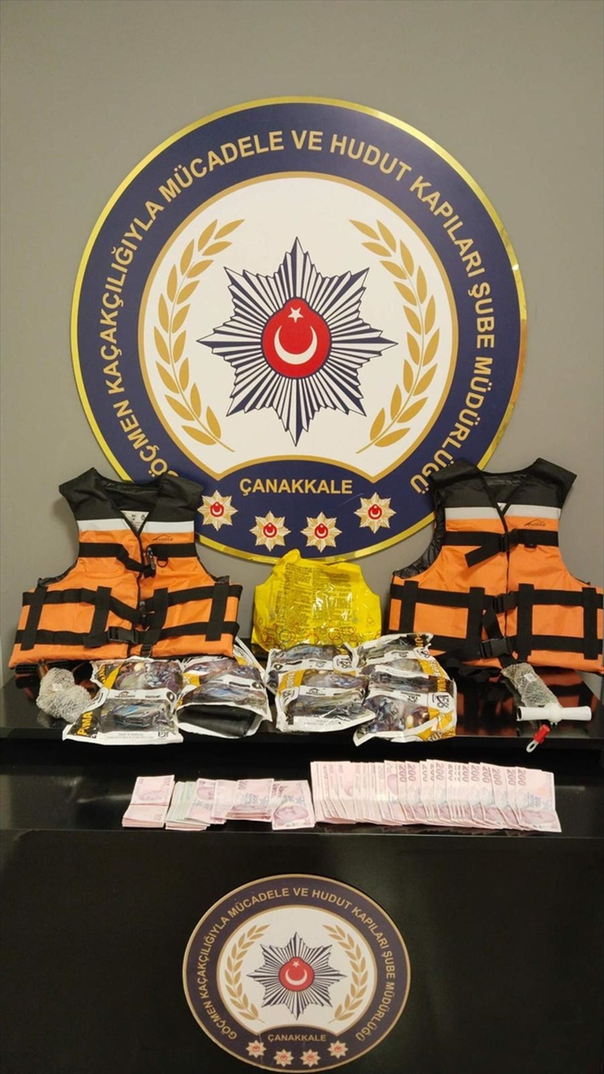 Çanakkale'de 11 düzensiz göçmen yakalandı