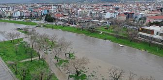 Çanakkale'de debisi yükselen Sarıçay'da yaşanan taşkın dronla görüntülendi