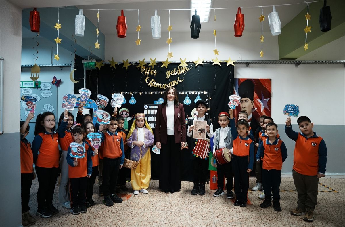 Çanakkale'de öğrenciler ramazan ruhunu okulda yaşıyor