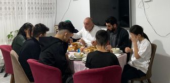 Canik Belediye Başkanı Sandıkçı, vatandaşların iftar sofralarına konuk oluyor