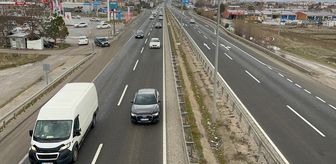 Çankırı'da bayram dönüşü trafiği D100 Karayolu'nda yoğunlaştı