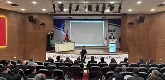 Çankırı'da üniversite öğrencileri dijital dolandırıcılığa karşı bilgilendirildi