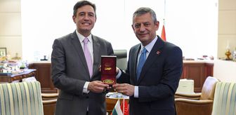 CHP Genel Başkanı Özel, Bulgaristan'ın Ankara Büyükelçisi Cholakov'u kabul etti