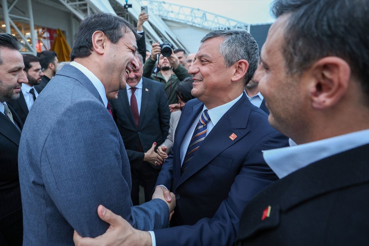 CHP Genel Başkanı Özel, Saadet Partisi Geleneksel İftar Programı'nda konuştu Açıklaması