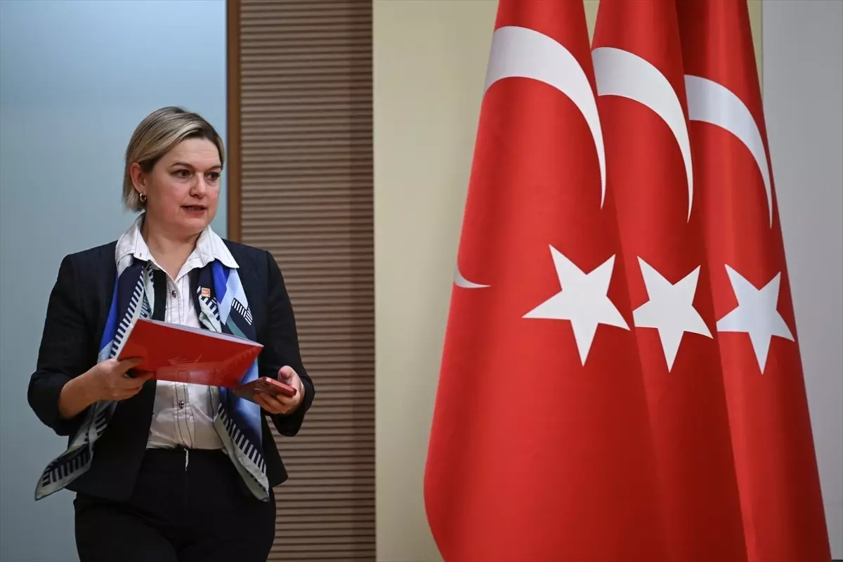 CHP Genel Sekreteri Böke, basın toplantısı düzenledi Açıklaması