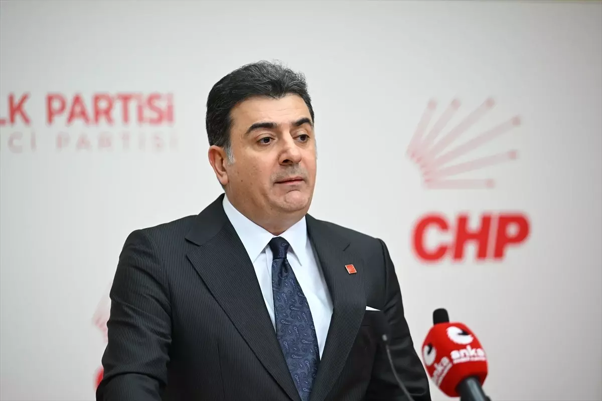 CHP Sözcüsü Emre, MYK gündemine ilişkin basın toplantısı düzenledi Açıklaması