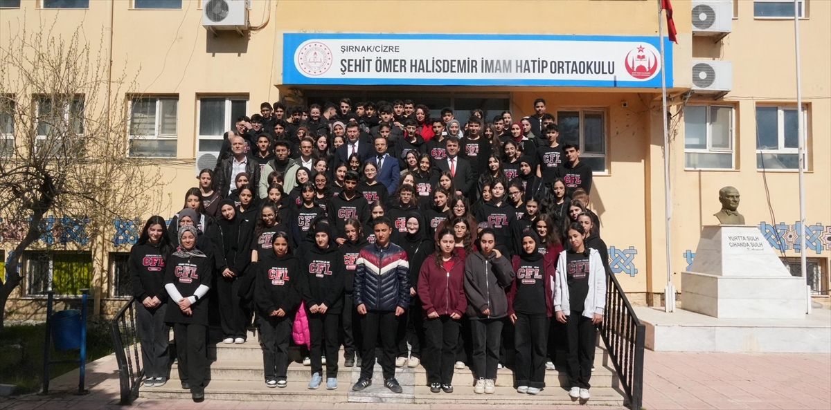 Cizre Kaymakamı Baycar, öğrencilerle söyleşide buluştu