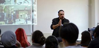 ÇOMÜ'de sektör temsilcilerini öğrencilerle buluşturan 'FF Talks' toplantısı yapıldı