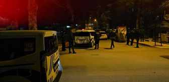 Çorum'da okul bahçesinde otomatik tüfekli 2 şüpheli yakalandı