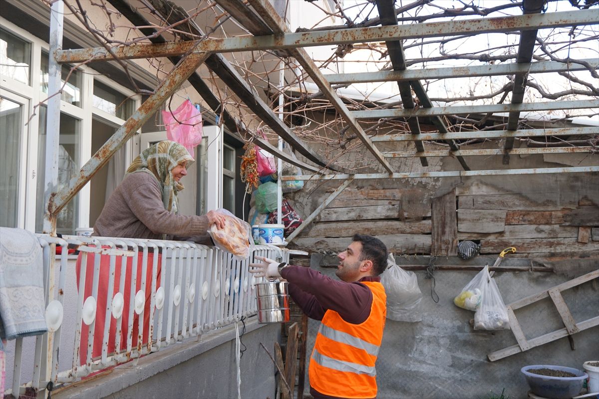 Çorum'daki tarihi İmaret Aşevi'nden günde 1500 kişiye iftar veriliyor