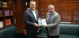 Çubuk Belediye Başkanı Demirbaş, İlçe Müftüsü Demirlenk'i ziyaret etti