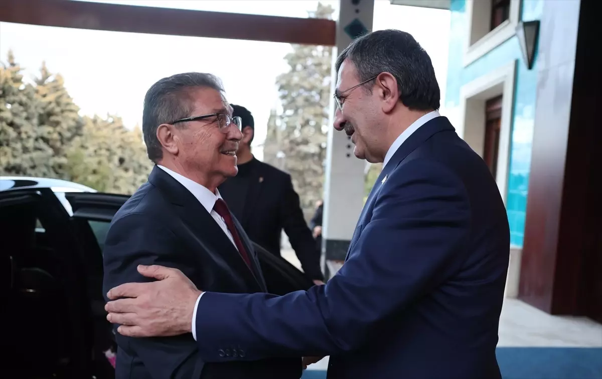 Cumhurbaşkanı Yardımcısı Yılmaz, KKTC Başbakanı Üstel ile görüştü Açıklaması