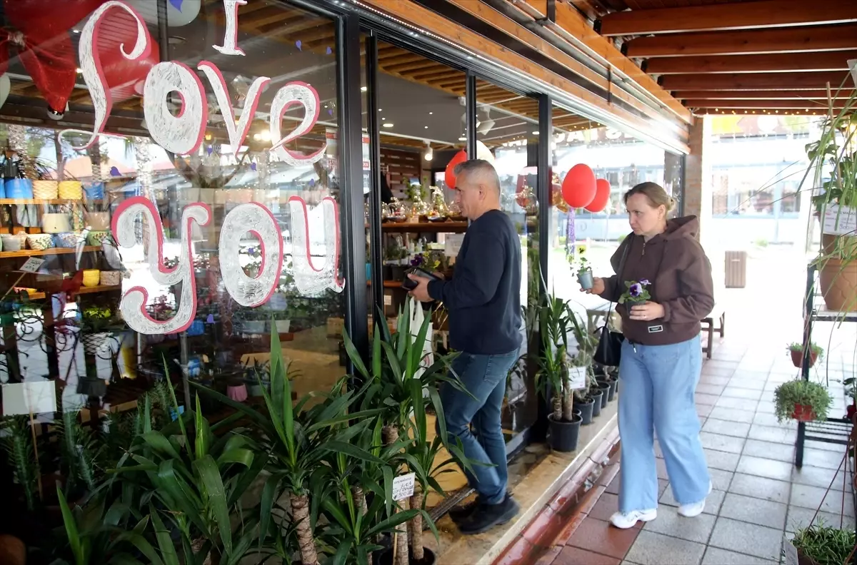 Dalaman Açık Ceza İnfaz Kurumundaki hükümlüler 14 Şubat mesaisinde