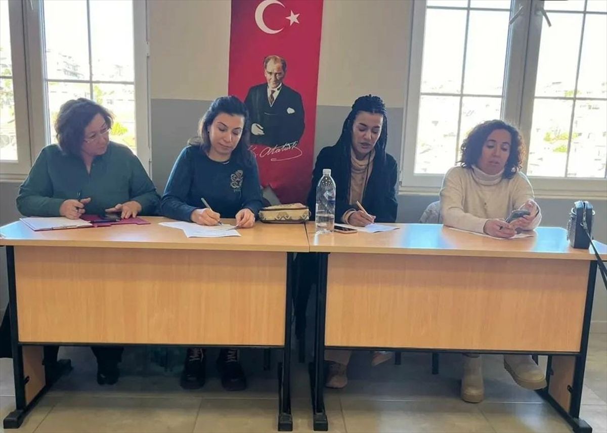 Datça'da İstiklal Marşı'nı güzel okuma yarışması yapıldı