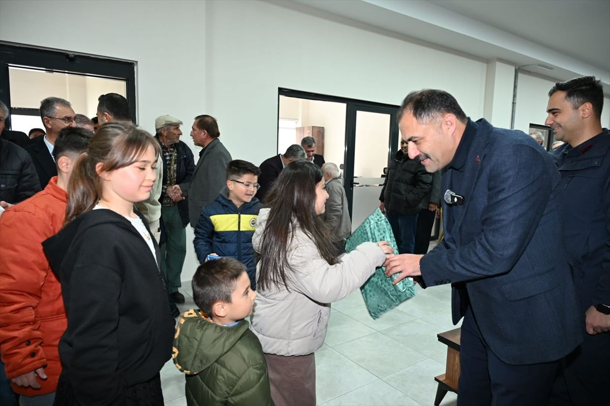 Demirci'de bayramlaşma programı düzenlendi