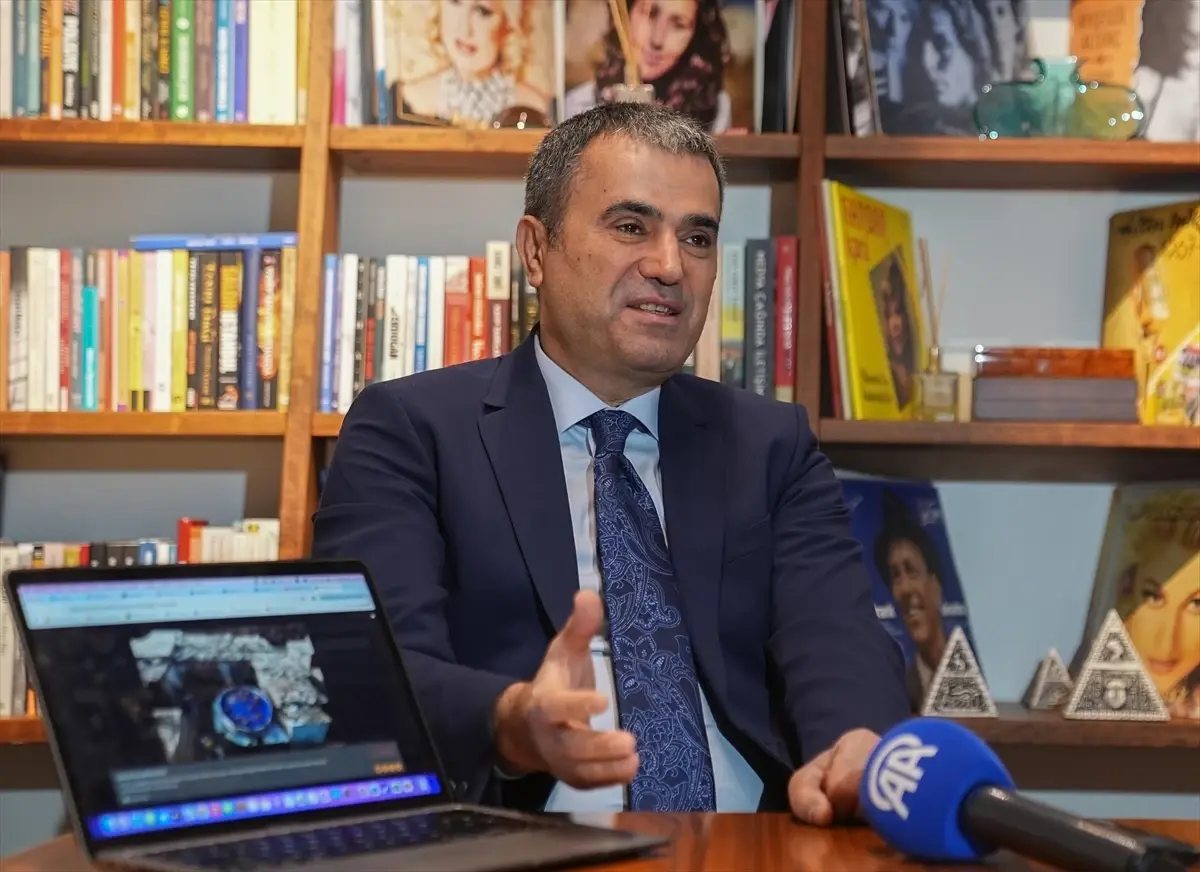 Demirören Medya TV Grup Başkanı Yancı, AA'nın 'Yılın Kareleri' oylamasına katıldı