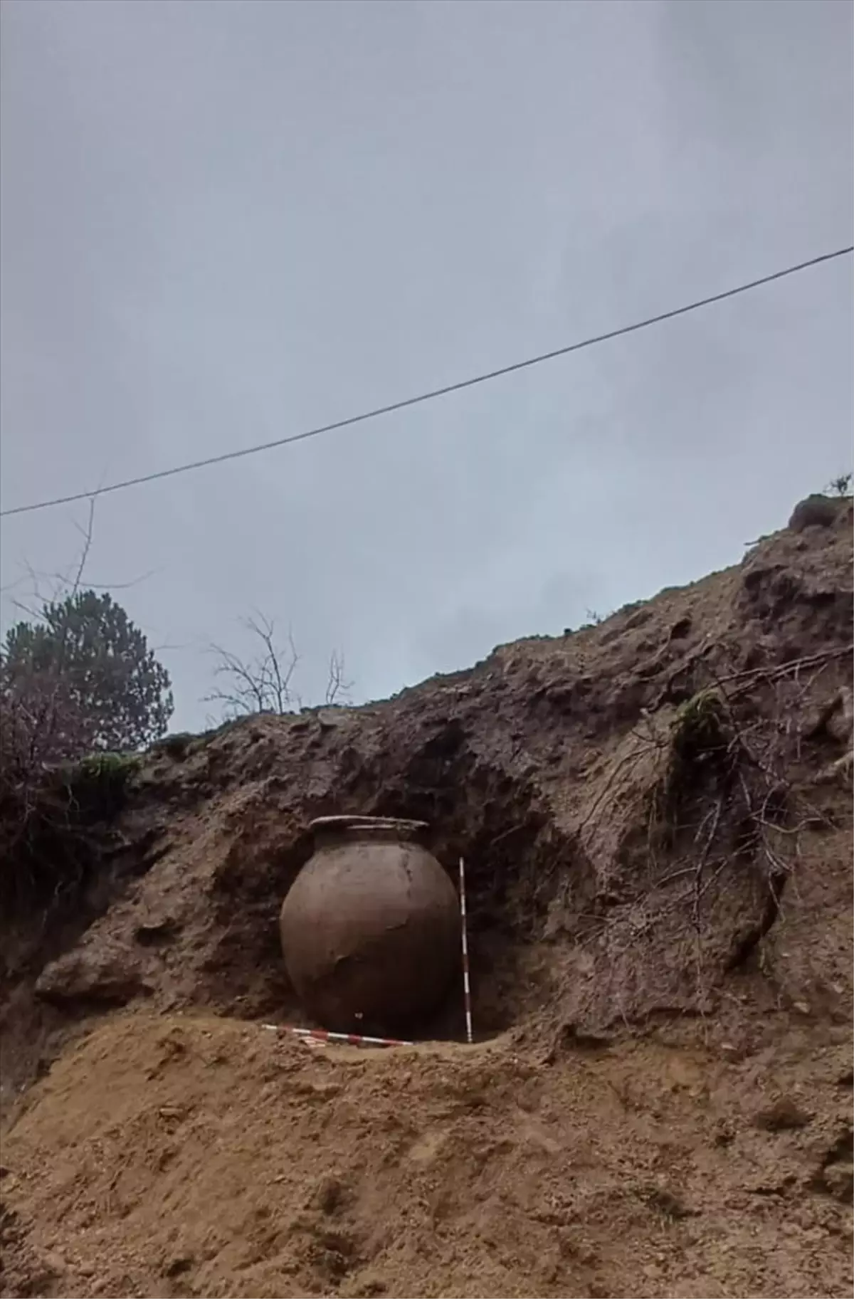 Denizli'de Orta Bizans dönemine ait tahıl küpü bulundu