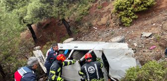 Denizli'de otomobilin uçuruma devrildiği kazada 1 kişi öldü, 1 kişi yaralandı