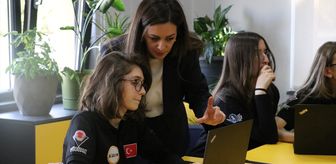 Dijital odaklı çalışmalarıyla öğrencileri teknoloji çağına hazırlıyor