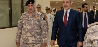 Dışişleri Bakanı Fidan, Katar-Türk Birleşik Müşterek Kuvvet Komutanlığı Karargahı'nı ziyaret etti