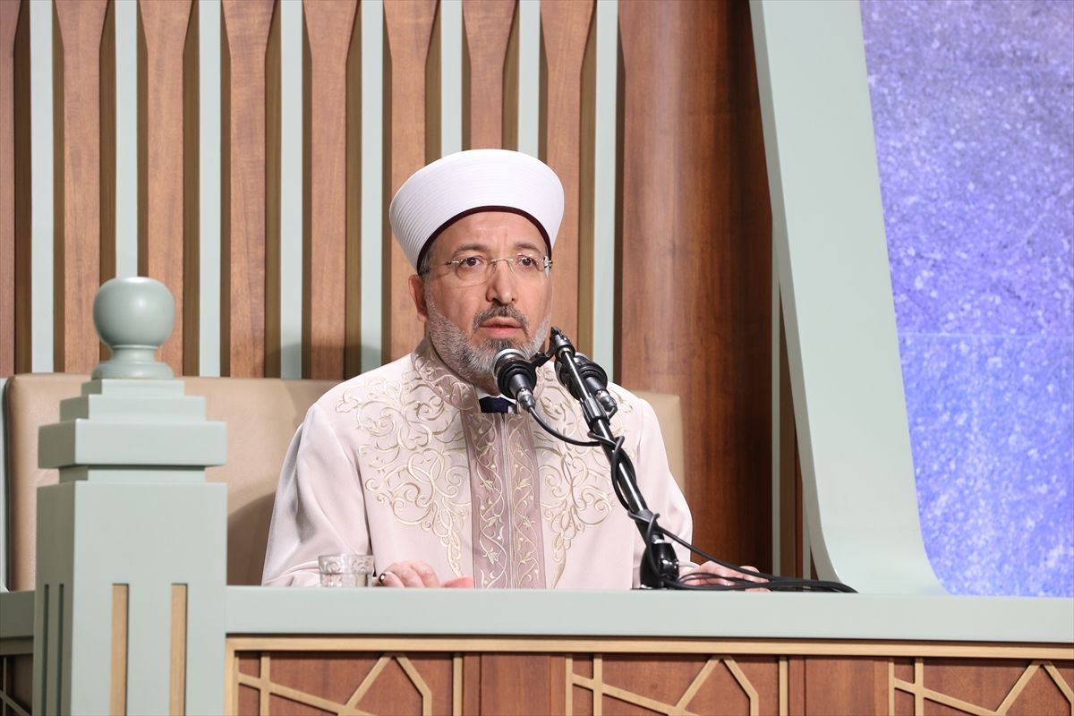 Diyanet İşleri Başkanı Arpaguş, Beştepe Millet Camisi'ndeki Kadir Gecesi programına katıldı Açıklaması