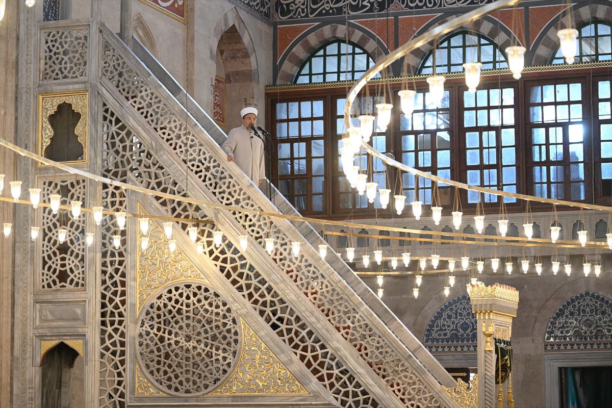 Diyanet İşleri Başkanı Arpaguş, Selimiye Camisi'nde hutbe irat etti