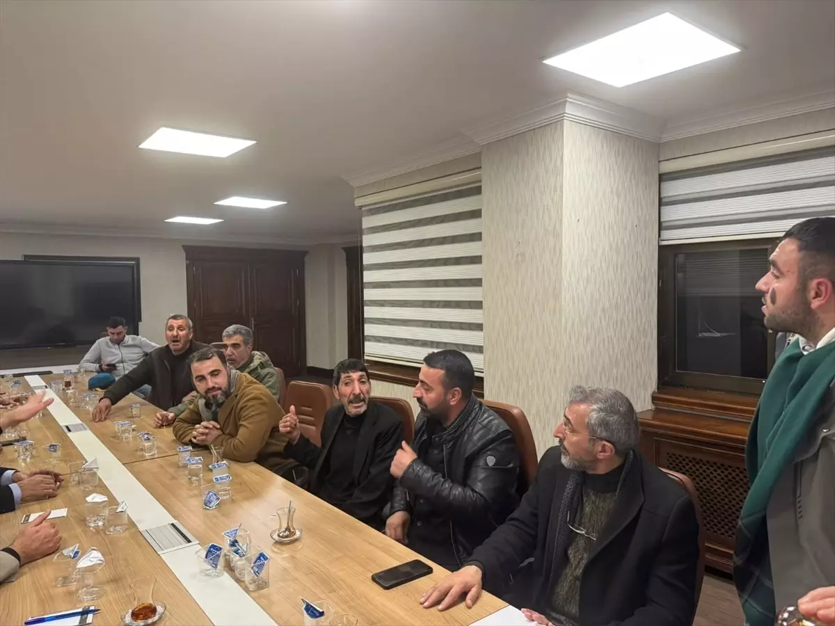 Diyarbakır Büyükşehir Belediyesinden seyyar satıcılarla zabıtalar arasında yaşanan gerginliğe ilişkin açıklama