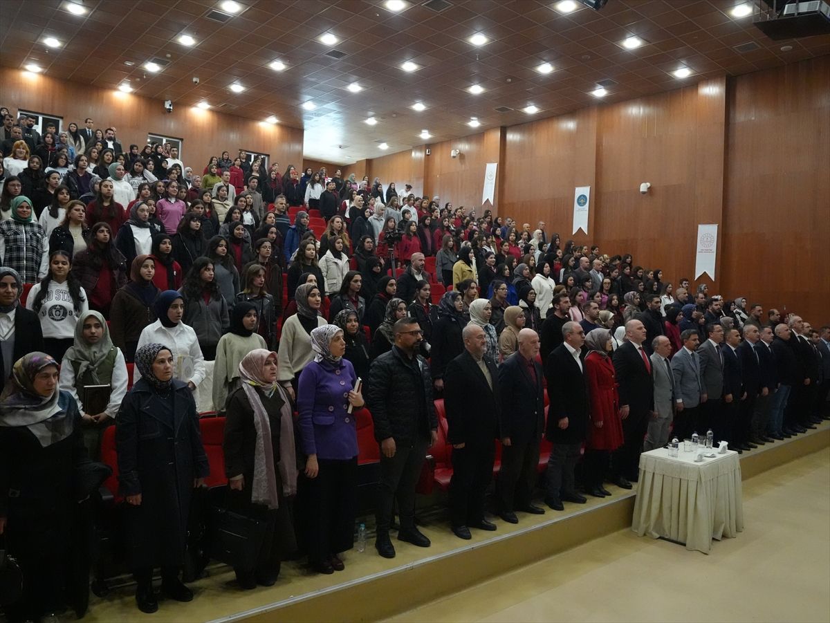 Diyarbakır'da Kur'an-ı Kerim'i Güzel Okuma Yarışması bölge finali yapıldı