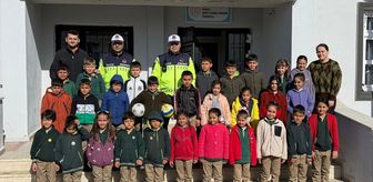 Doğanşehir'de jandarmadan öğrencilere trafik semineri