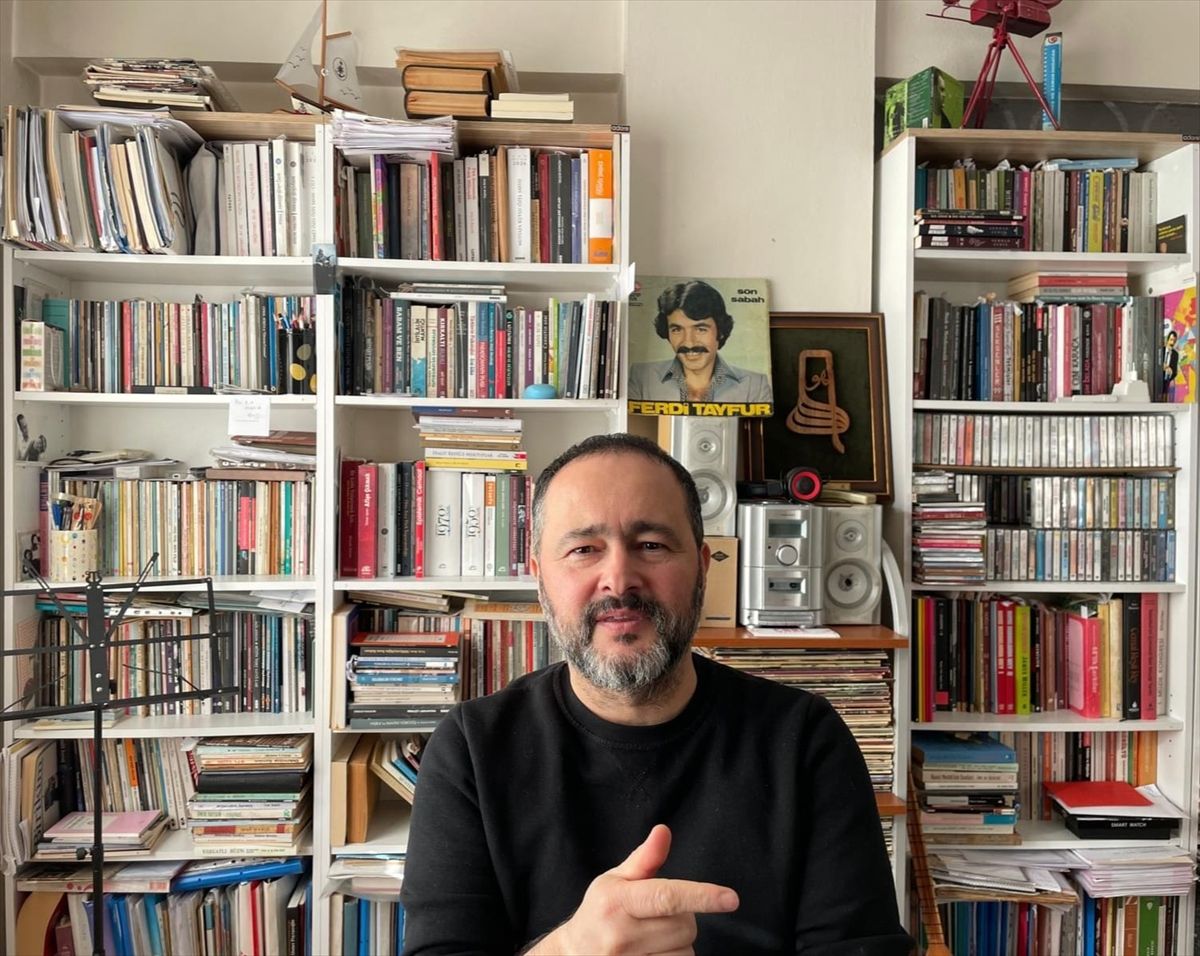 'DÜNDEN BUGÜNE ARABESK' - Müzisyen Selçuk Küpçük 'Arabesk sadece kendisini dönüştüren bir form değil'