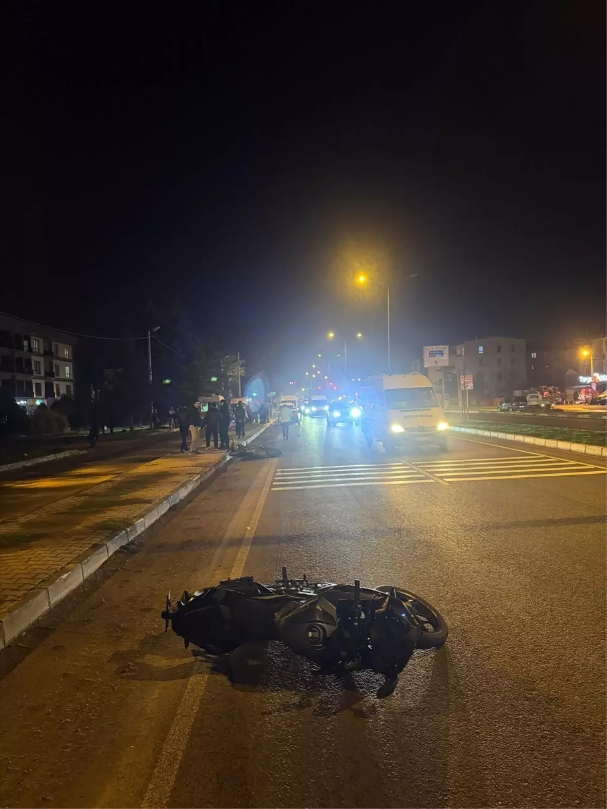 Düzce'de iki motosikletin çarpışması sonucu 1 kişi öldü, 3 kişi yaralandı