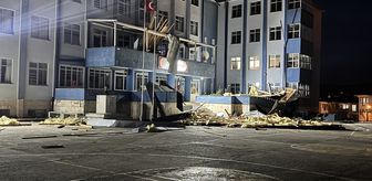 Düzce'de kuvvetli rüzgarda çatısı uçan lisede yarın eğitime ara verildi