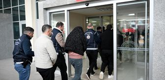 Edirne'de diplomatik plakalı araçla insan kaçakçılığı yapıldığı iddiasıyla 6 şüpheli yakalandı