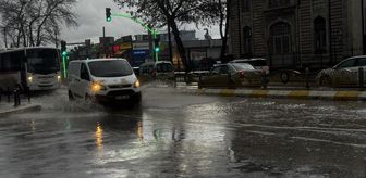 Edirne'de sağanak etkili oluyor