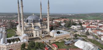 Edirne'deki Ramazan Sokağı sahura kadar süren programlarla ayın coşkusunu yaşatacak
