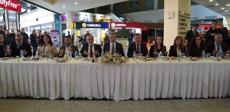 Edirne Valisi Sezer gümrük personeliyle iftarda bir araya geldi