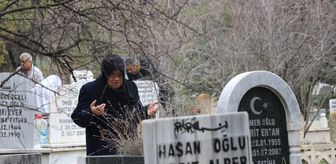 Elazığ'da bayram arifesinde mezarlıklar ziyaret edildi