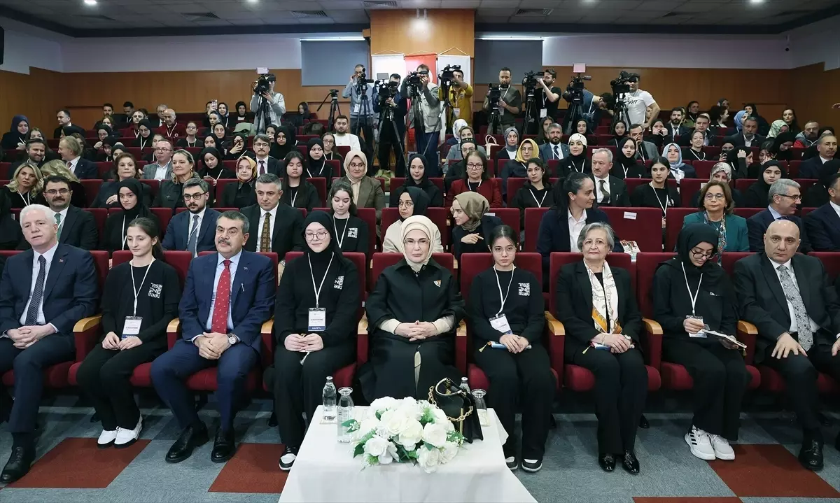 Emine Erdoğan, TOGEMDER'in '22 Okula 22 Kütüphane' projesinin açılış töreninde konuştu Açıklaması
