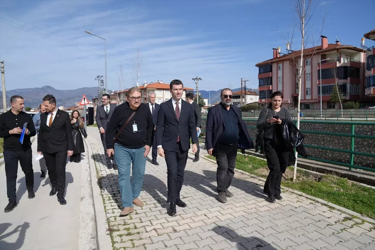 Erbaa Belediyesi yaklaşık 2 milyar liralık yatırım projelerini tanıttı