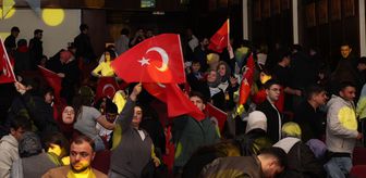 ERÜ Rektörü Altun, milli maç heyecanını öğrencilerle yaşadı